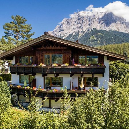 Tyrol Appartements Ehrwald Eksteriør bilde